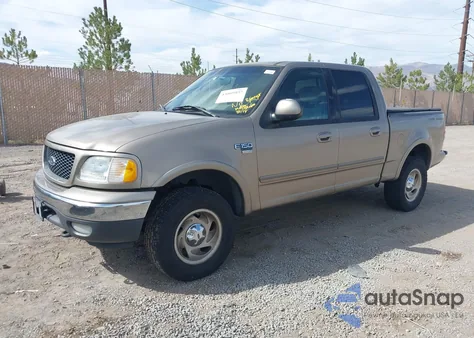 2001 Ford F-150 King Ranch Edition/Lariat/Xlt from USA, damaged, VIN 1FTRW08LX1KF96972